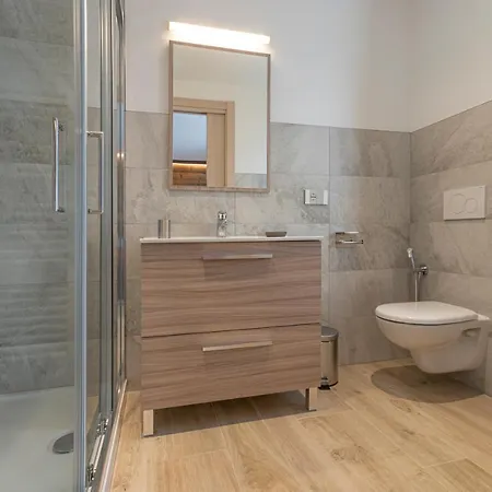 Maison Altea Bed & Breakfast 3*